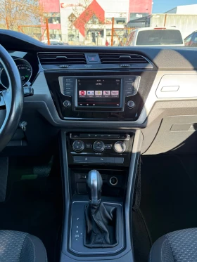 VW Touran 1.6tdi 116кс 7DSG обслижена регистрирана, снимка 12