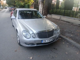 Mercedes-Benz E 220, снимка 1