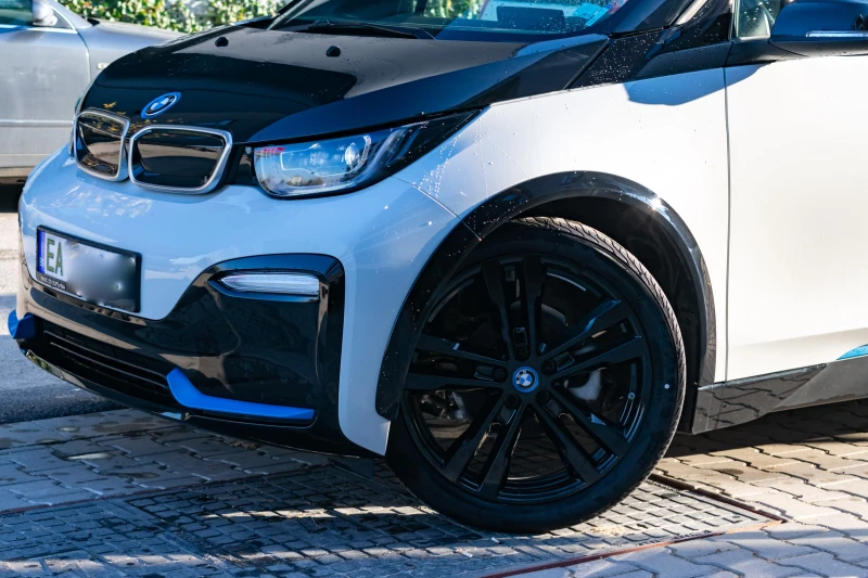 BMW i3 S, H/K, Adaptive Led, CarPlay, Camera, Keyless, снимка 3 - Автомобили и джипове - 48001686