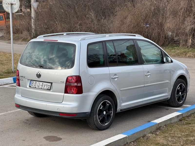 VW Touran 1.9TDi , снимка 5 - Автомобили и джипове - 49123131