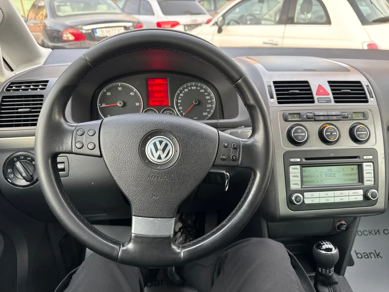 VW Touran 1.9TDi , снимка 13 - Автомобили и джипове - 49123131