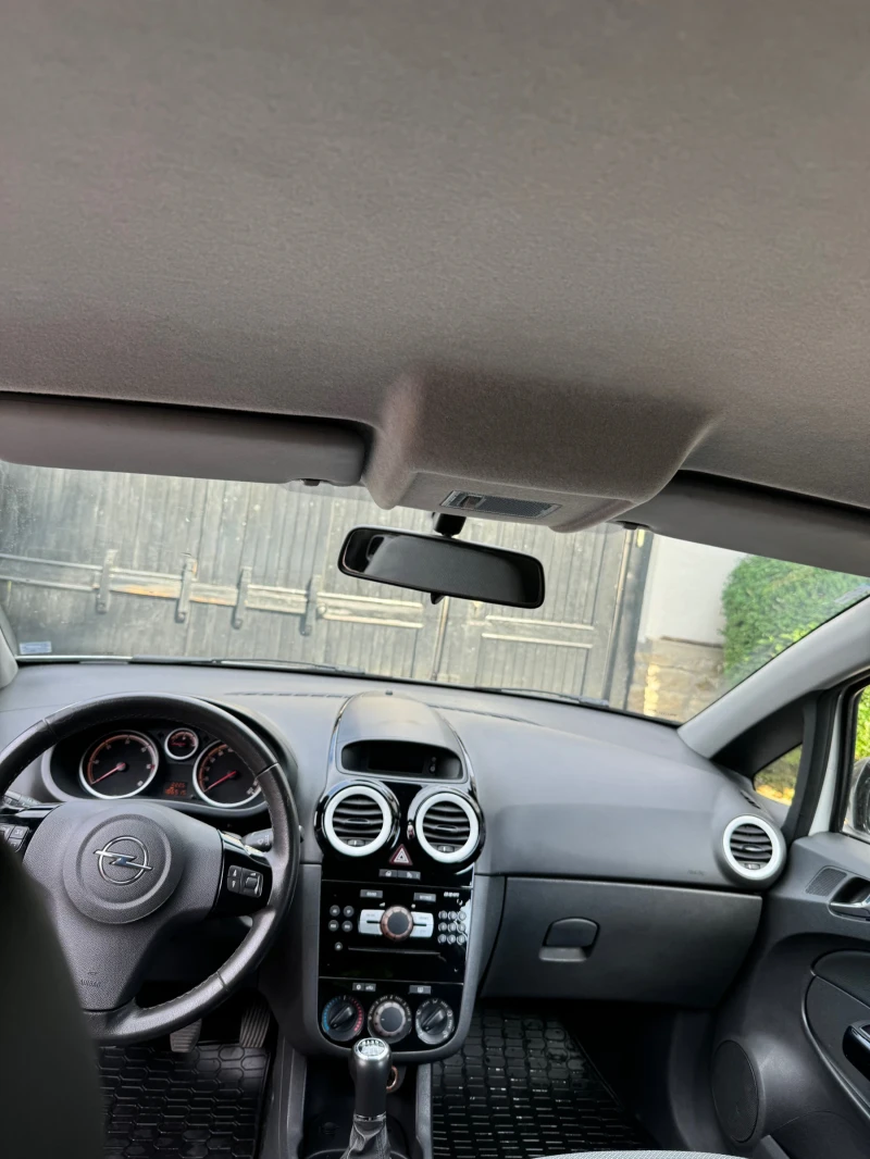 Opel Corsa OPC CDTI 90, снимка 11 - Автомобили и джипове - 51236480