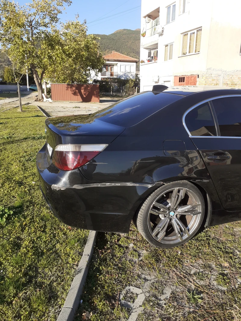 BMW 520 2.2, снимка 12 - Автомобили и джипове - 52101709