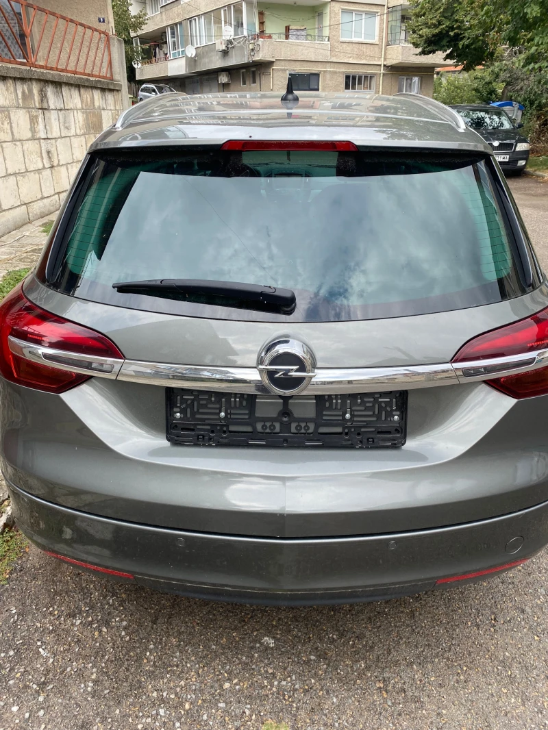 Opel Insignia 1.6CDI S.T, снимка 2 - Автомобили и джипове - 52214706