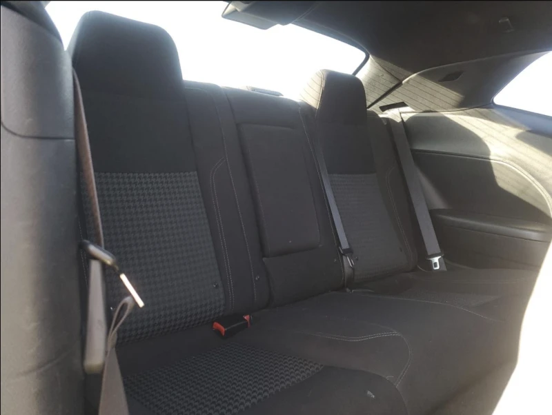 Dodge Challenger АВТОКРЕДИТ, снимка 10 - Автомобили и джипове - 52850259