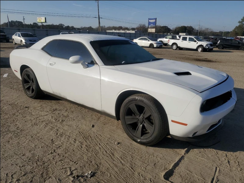 Dodge Challenger АВТОКРЕДИТ, снимка 4 - Автомобили и джипове - 52850259