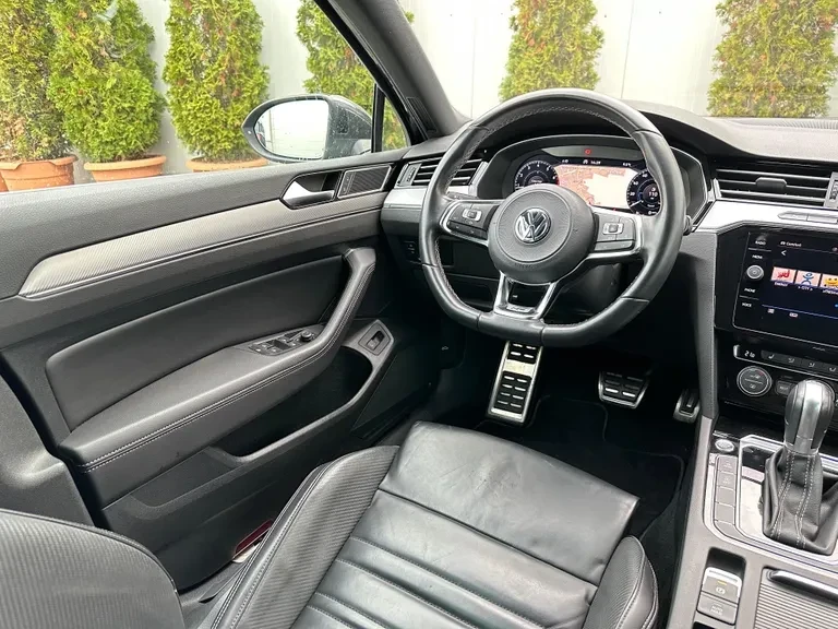 VW Passat Variant 2.0 TSI R-line 4MOTION - изображение 6