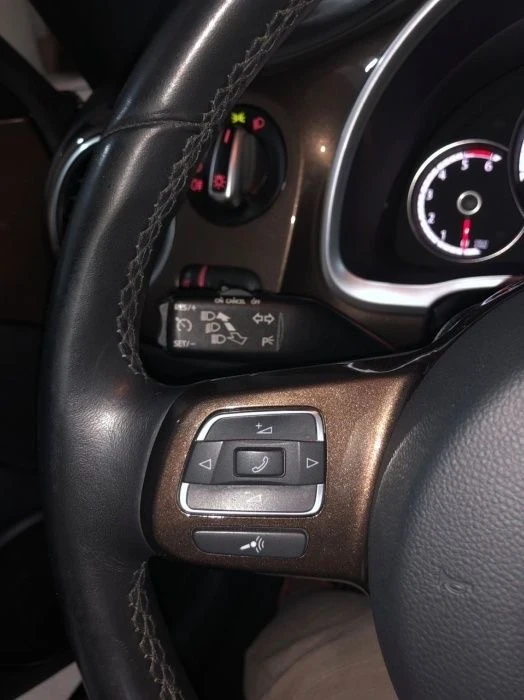 VW Beetle, снимка 2 - Автомобили и джипове - 54704124