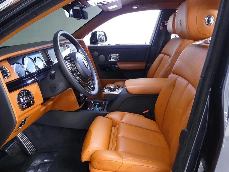 Rolls-Royce Phantom 6.7 Automatic КРАЙНА ЦЕНА: 303462 EUR, снимка 9 - Автомобили и джипове - 55966854