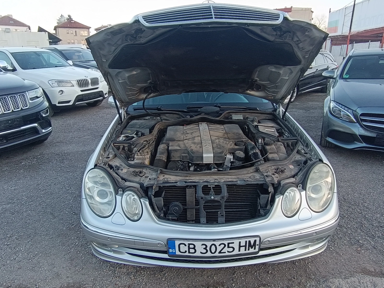 Mercedes-Benz E 240 ГАЗ-БЕНЗИН !!! ОБСЛУЖЕН !!! Всичко платено !!! | Mobile.bg — изображение 14