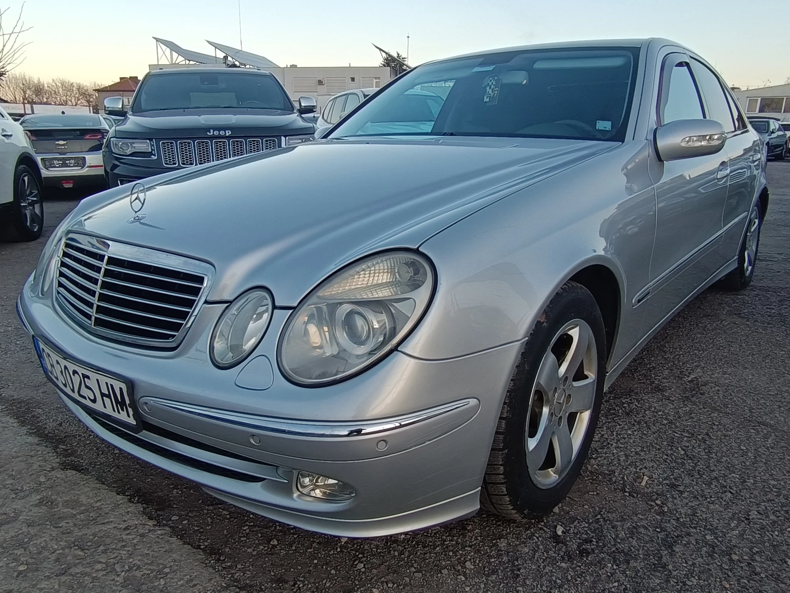 Mercedes-Benz E 240 ГАЗ-БЕНЗИН !!! ОБСЛУЖЕН !!! Всичко платено !!! | Mobile.bg — изображение 1