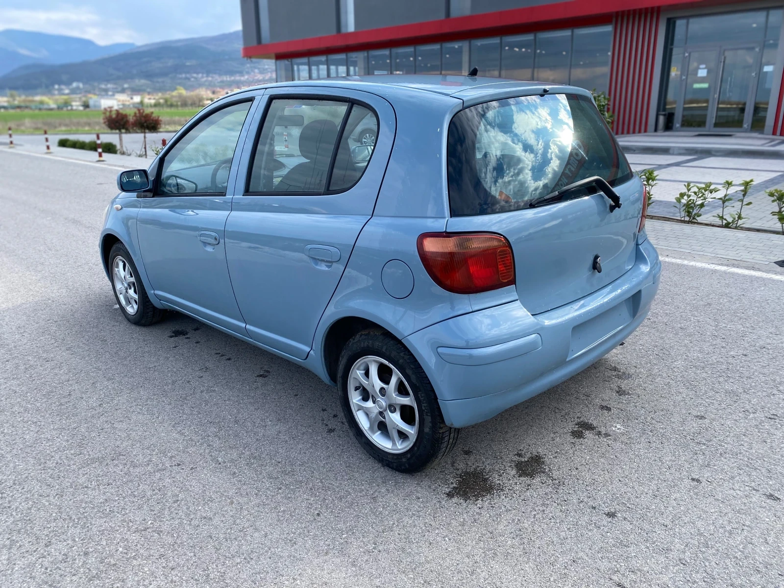 Toyota Yaris Yaris 1.0 VVT-i EVRO 4   БЕНЗИН/ГАЗ ЛИЗИНГ - изображение 5