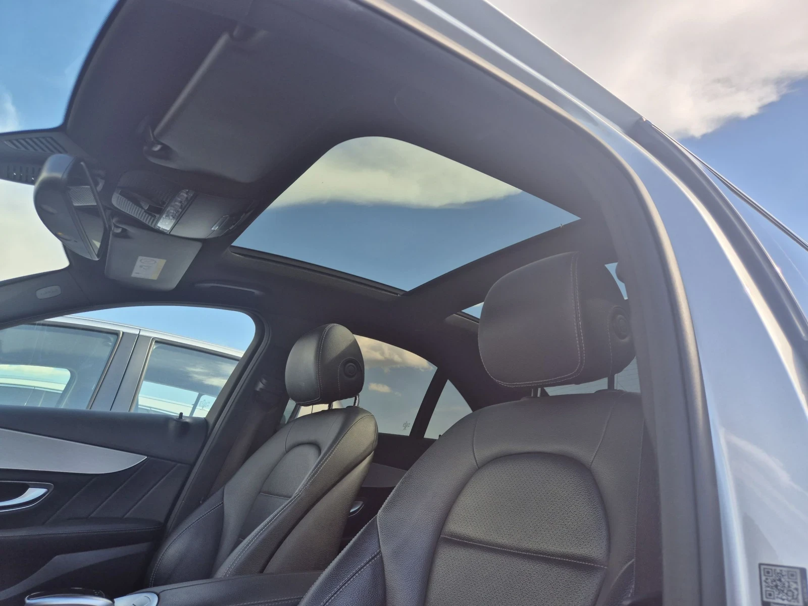 Mercedes-Benz C 220 9G///AMG Line///Panorama  | Mobile.bg — изображение 12