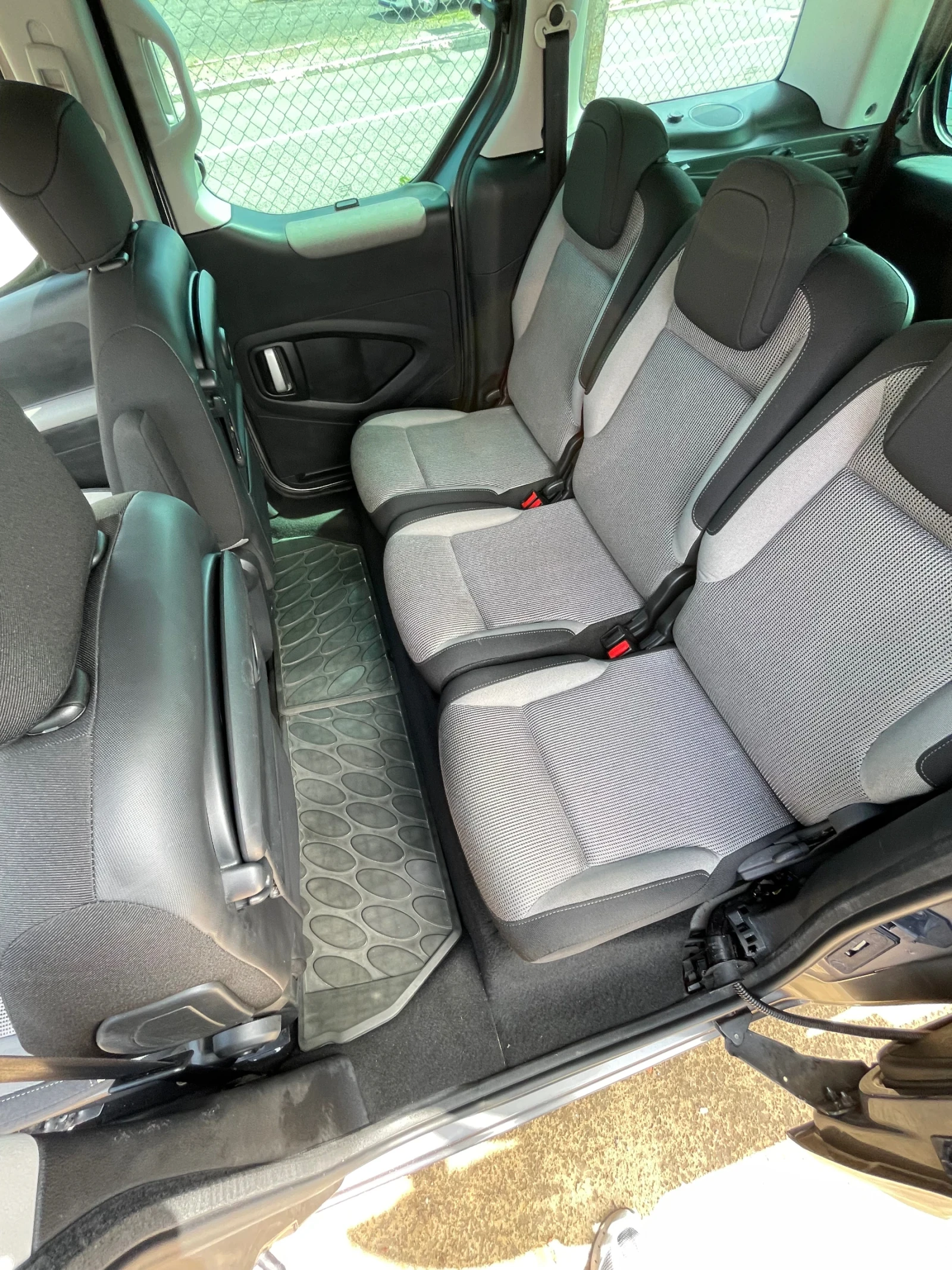 Peugeot Partner 1.6i-120к.с - изображение 9