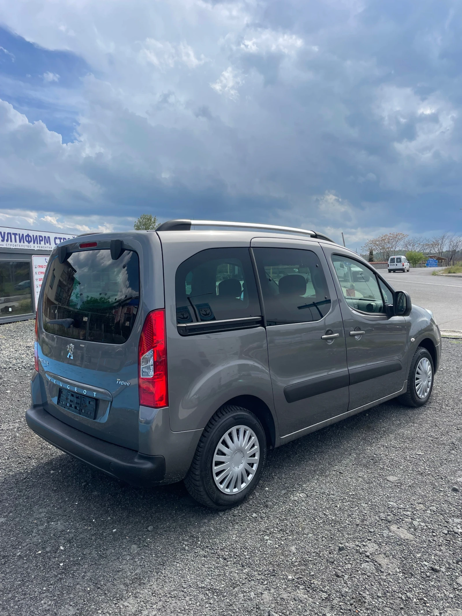 Peugeot Partner 1.6i-120к.с - изображение 5