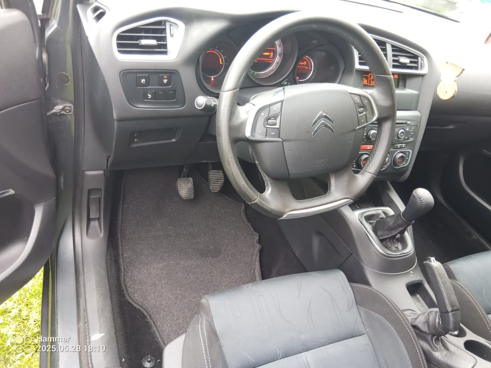 Citroen C4 1.4i - изображение 10