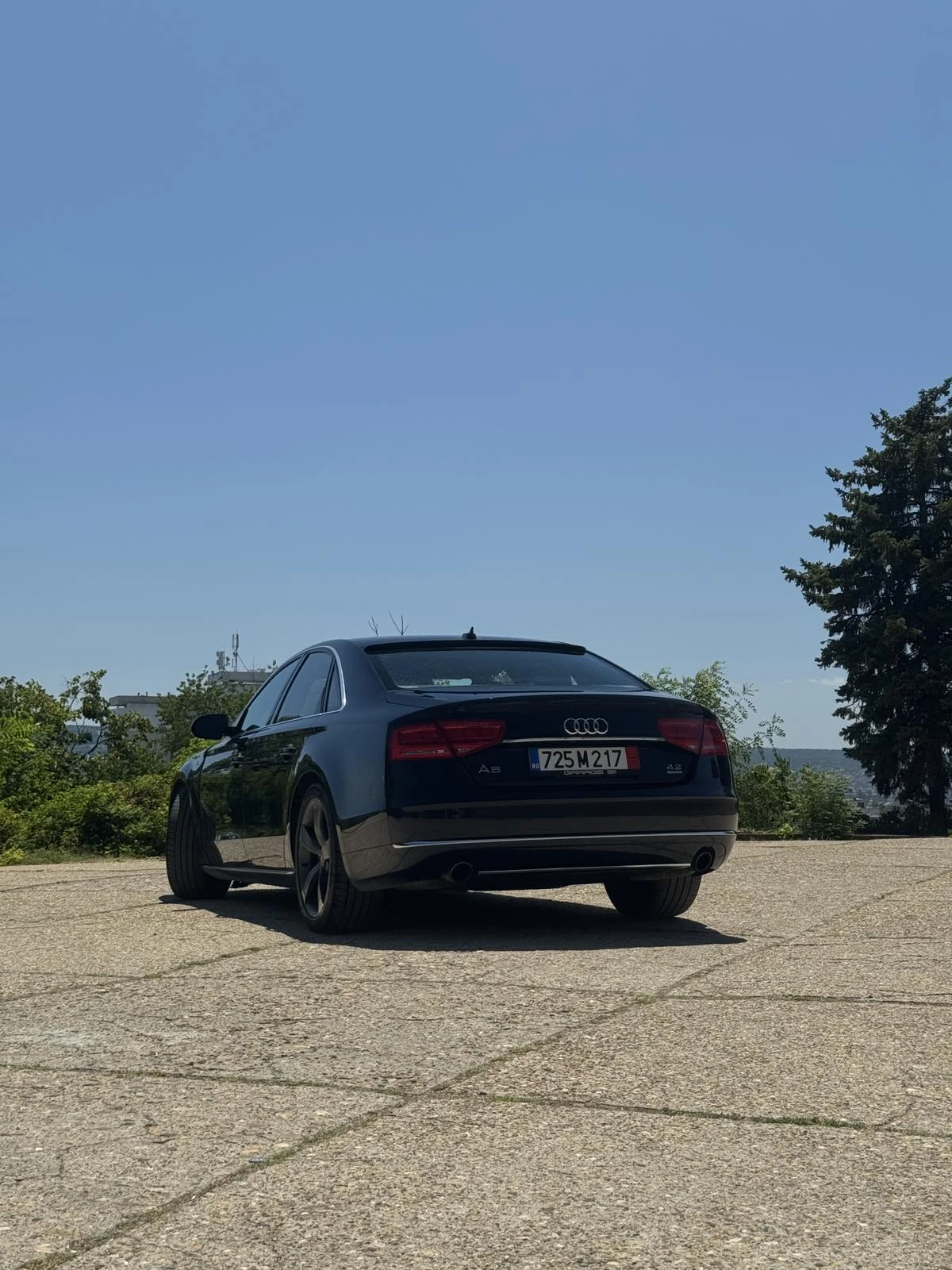 Audi A8 4.2 FSI Quattro - изображение 4
