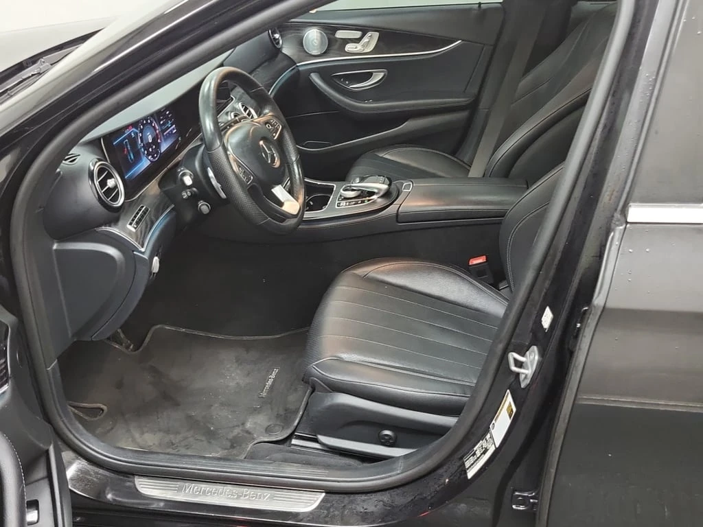 Mercedes-Benz E 300 * CARFAX * БЕЗ ПЪРВОНАЧАЛНА ВНОСКА - изображение 5