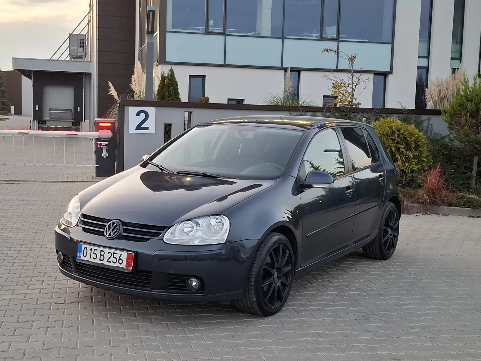 VW Golf 1.4TSI* (140кс)* FACELIFT* 6-СКОРОСТИ* HOB BHOC*  | Mobile.bg — изображение 3