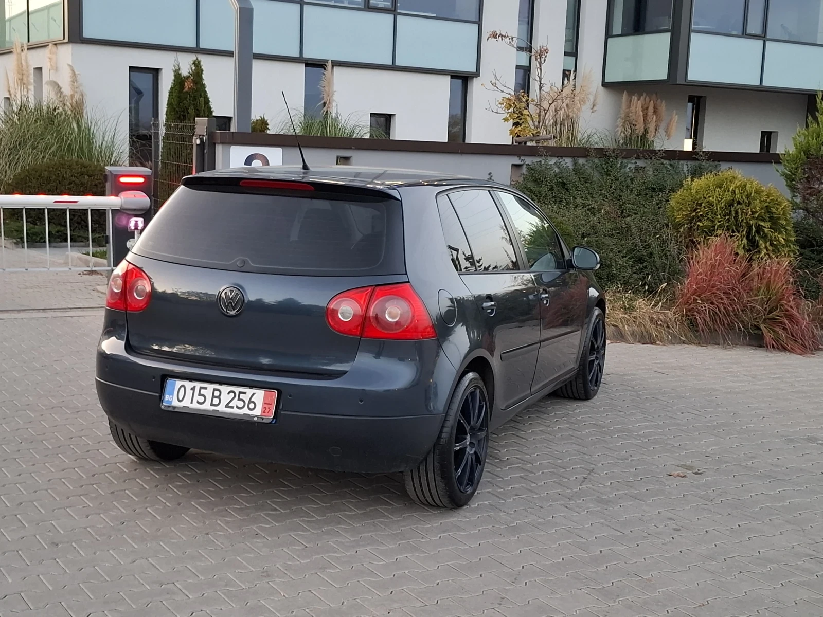 VW Golf 1.4TSI* (140кс)* FACELIFT* 6-СКОРОСТИ* HOB BHOC*  | Mobile.bg — изображение 15