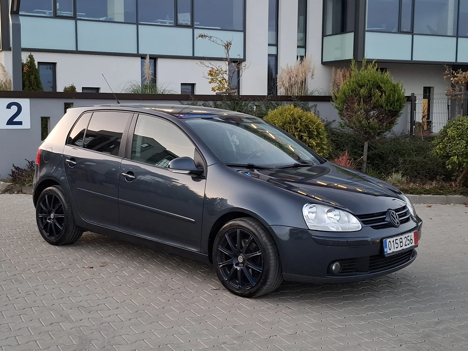 VW Golf 1.4TSI* (140кс)* FACELIFT* 6-СКОРОСТИ* HOB BHOC*  | Mobile.bg — изображение 12