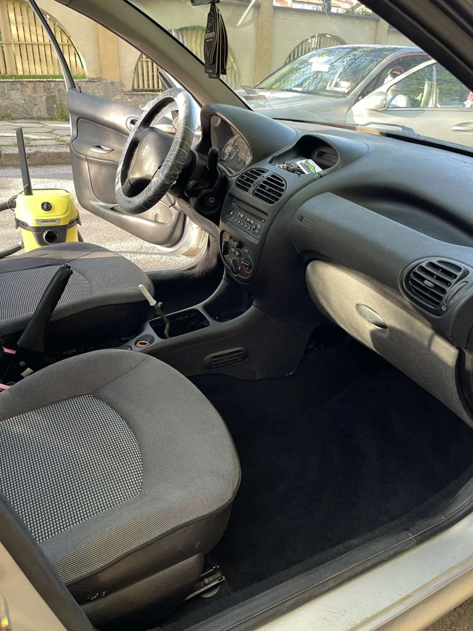 Peugeot 206 1.4    - изображение 6