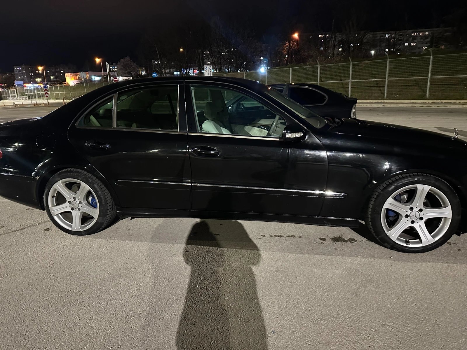 Mercedes-Benz E 320, снимка 7 - Автомобили и джипове - 53960060