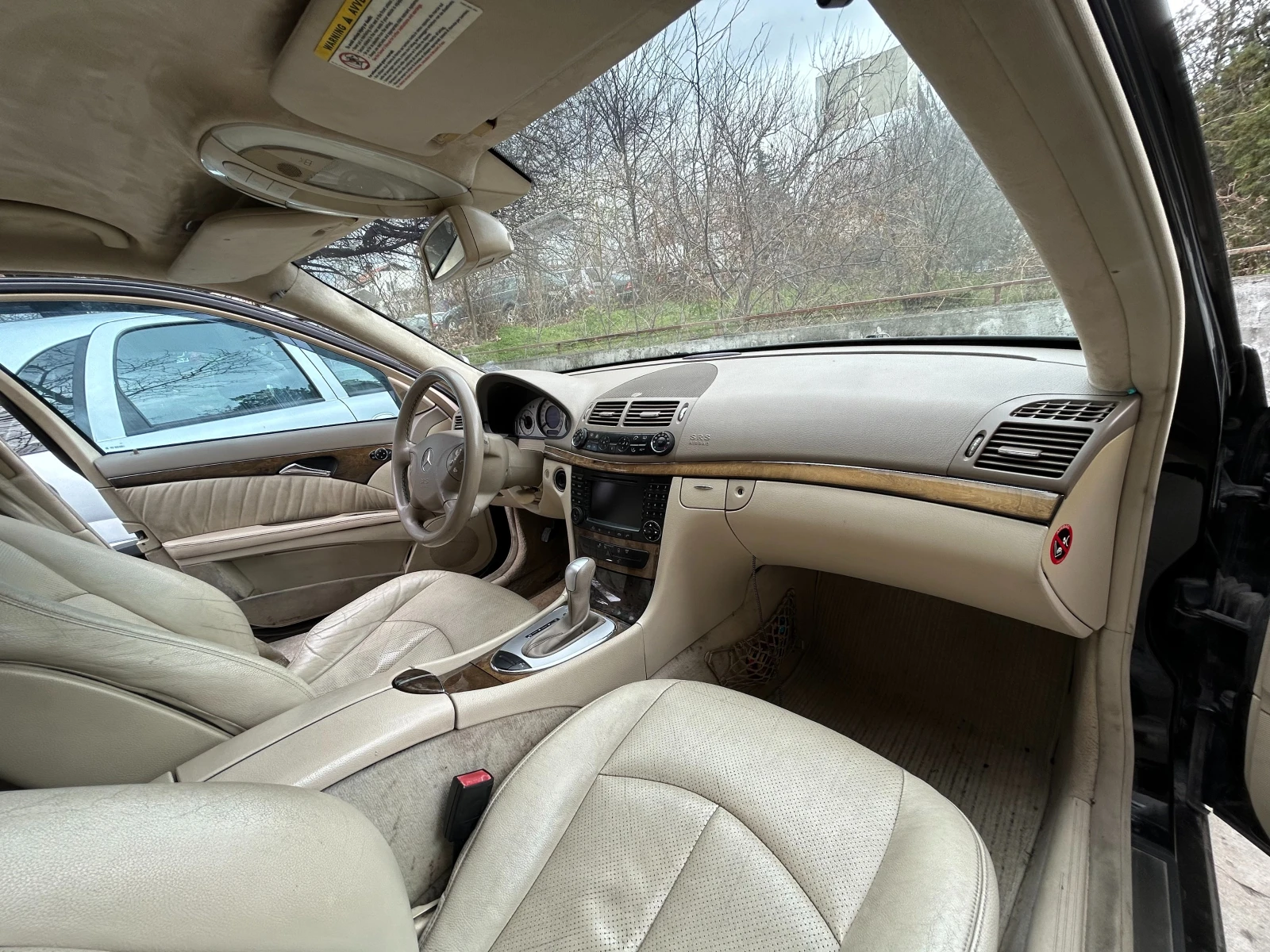 Mercedes-Benz E 320, снимка 9 - Автомобили и джипове - 53960060