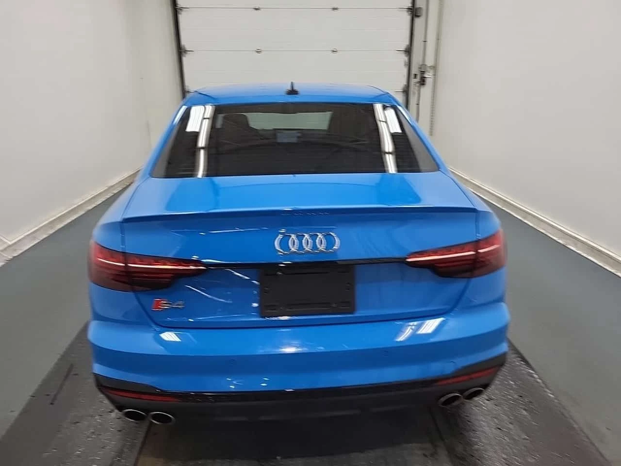 Audi S4 * PROGRESSIV * CARFAX * ЦЕНА ДО БГ, снимка 4 - Автомобили и джипове - 54082091