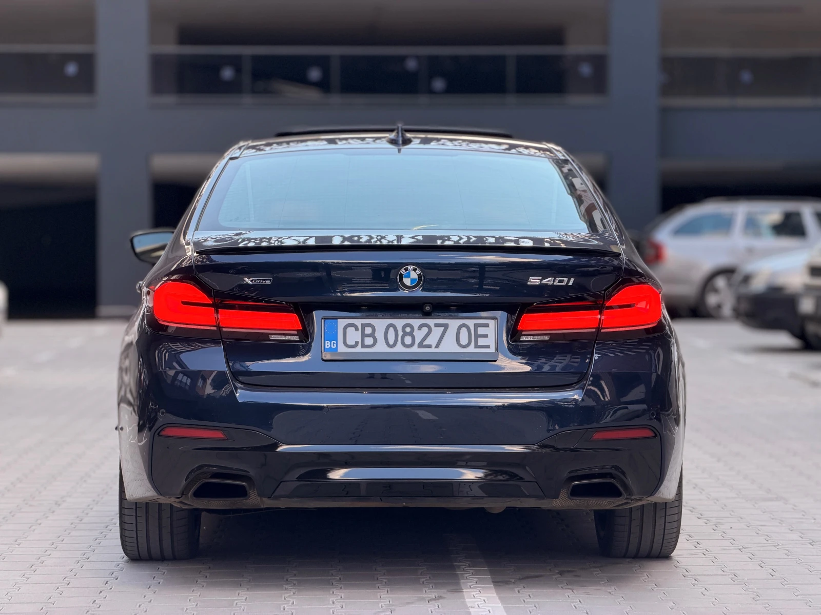 BMW 540 xi LCI Pack, снимка 6 - Автомобили и джипове - 54837585