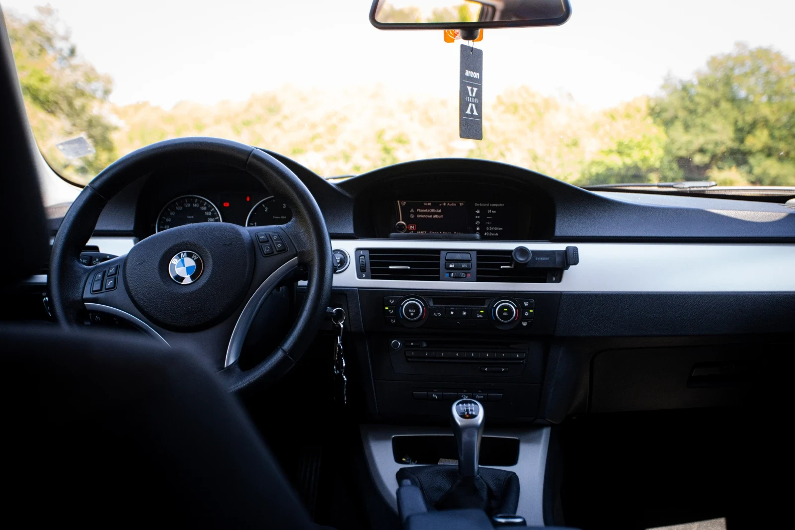 BMW 320 320xd, снимка 7 - Автомобили и джипове - 54841807
