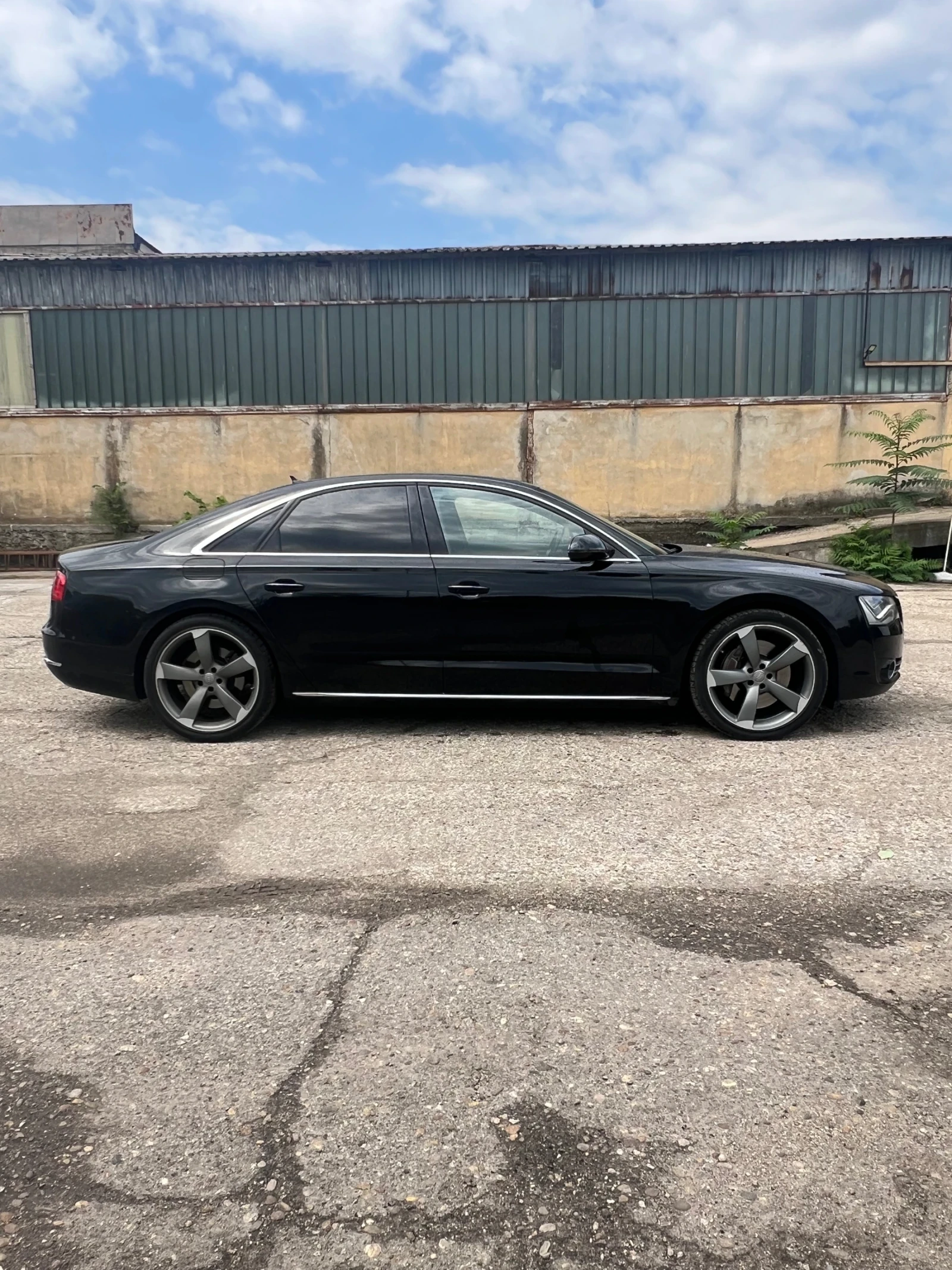 Audi A8 4.2 TDI, снимка 3 - Автомобили и джипове - 55156937