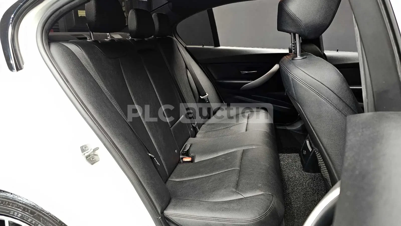 BMW 320 M SPORT+ HEAD UP/360CAM!�������� | Mobile.bg � ����������� 12