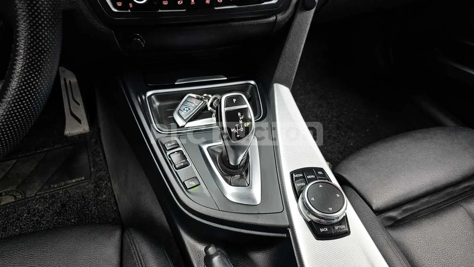 BMW 320 M SPORT+ HEAD UP/360CAM!�������� | Mobile.bg � ����������� 9