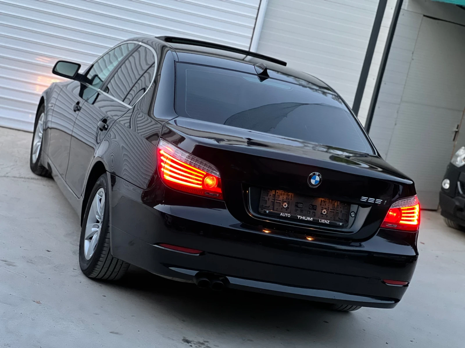BMW 525 525i Facelift, снимка 5 - Автомобили и джипове - 55595785