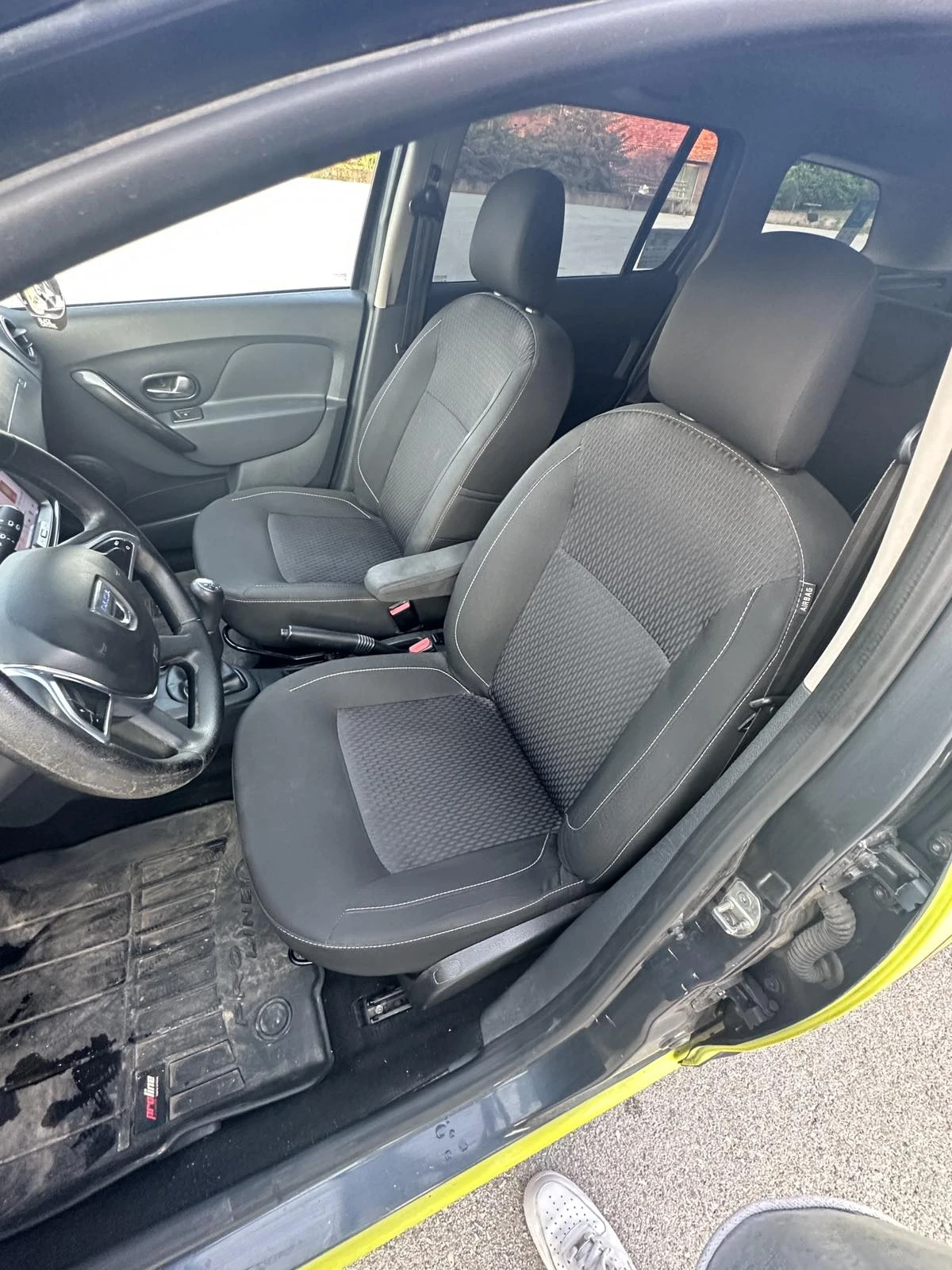 Dacia Logan 1.0 бензин/газ, снимка 6 - Автомобили и джипове - 55672439