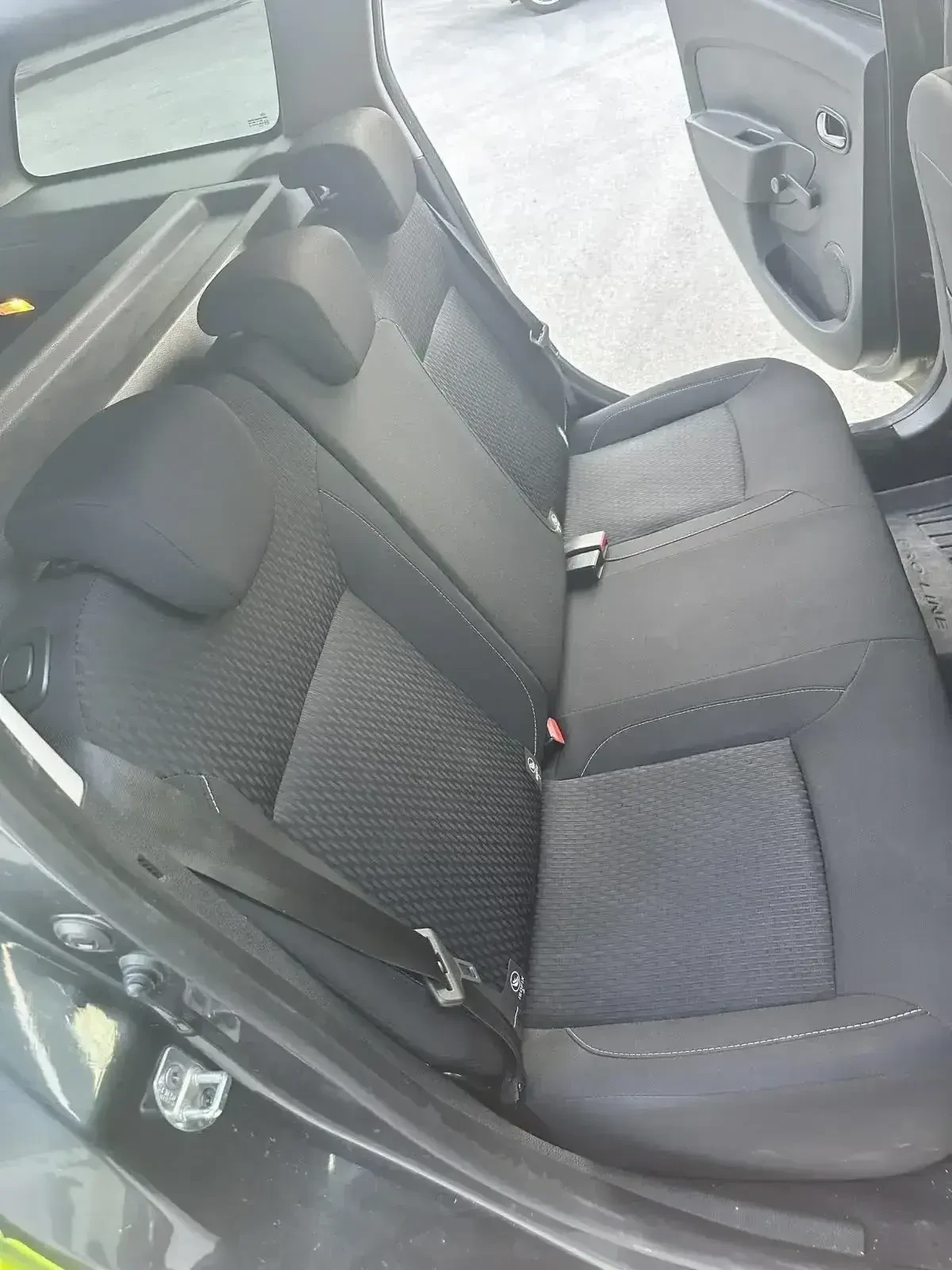 Dacia Logan 1.0 бензин/газ, снимка 8 - Автомобили и джипове - 55672439