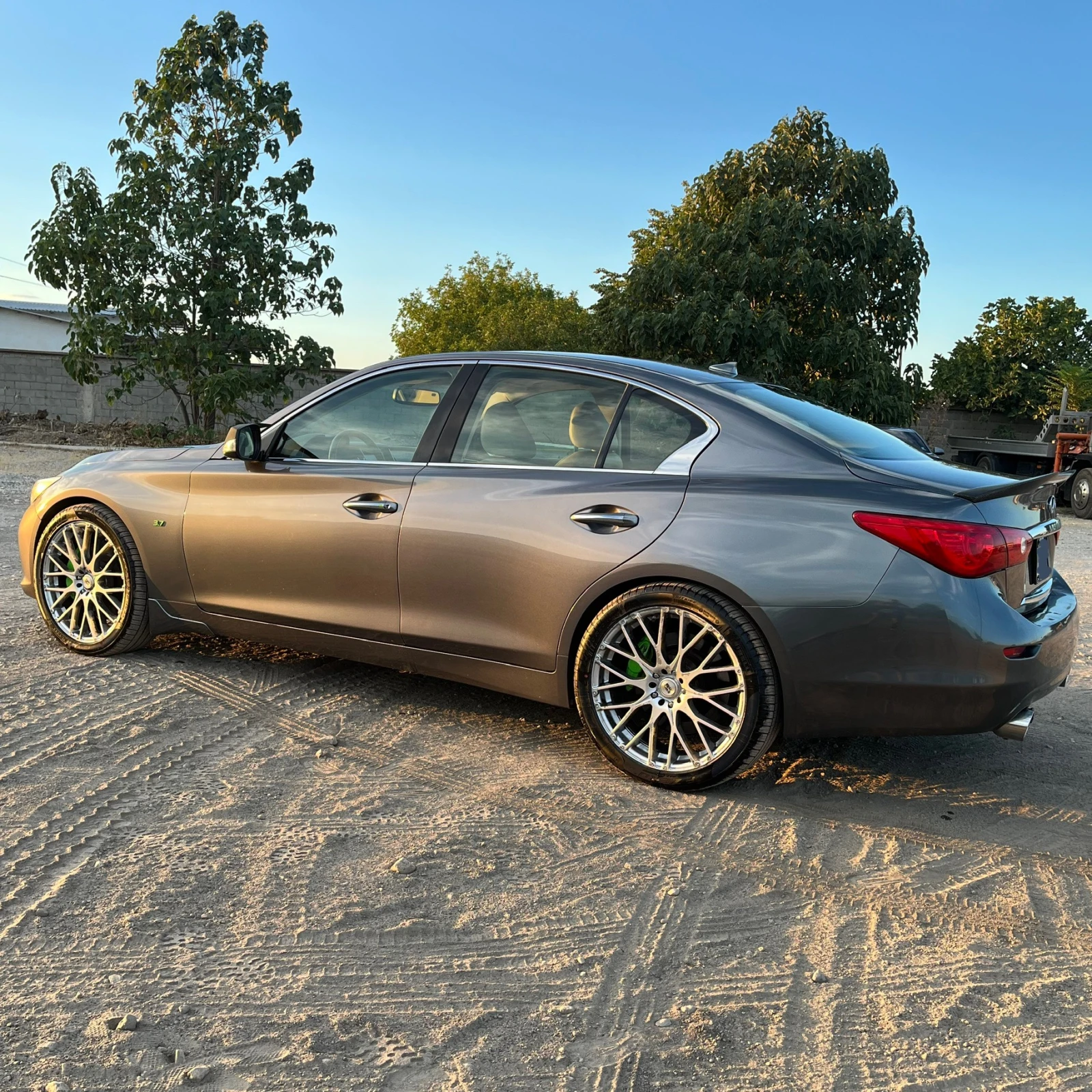 Infiniti Q50 AWD 3.7 S, снимка 3 - Автомобили и джипове - 55872498