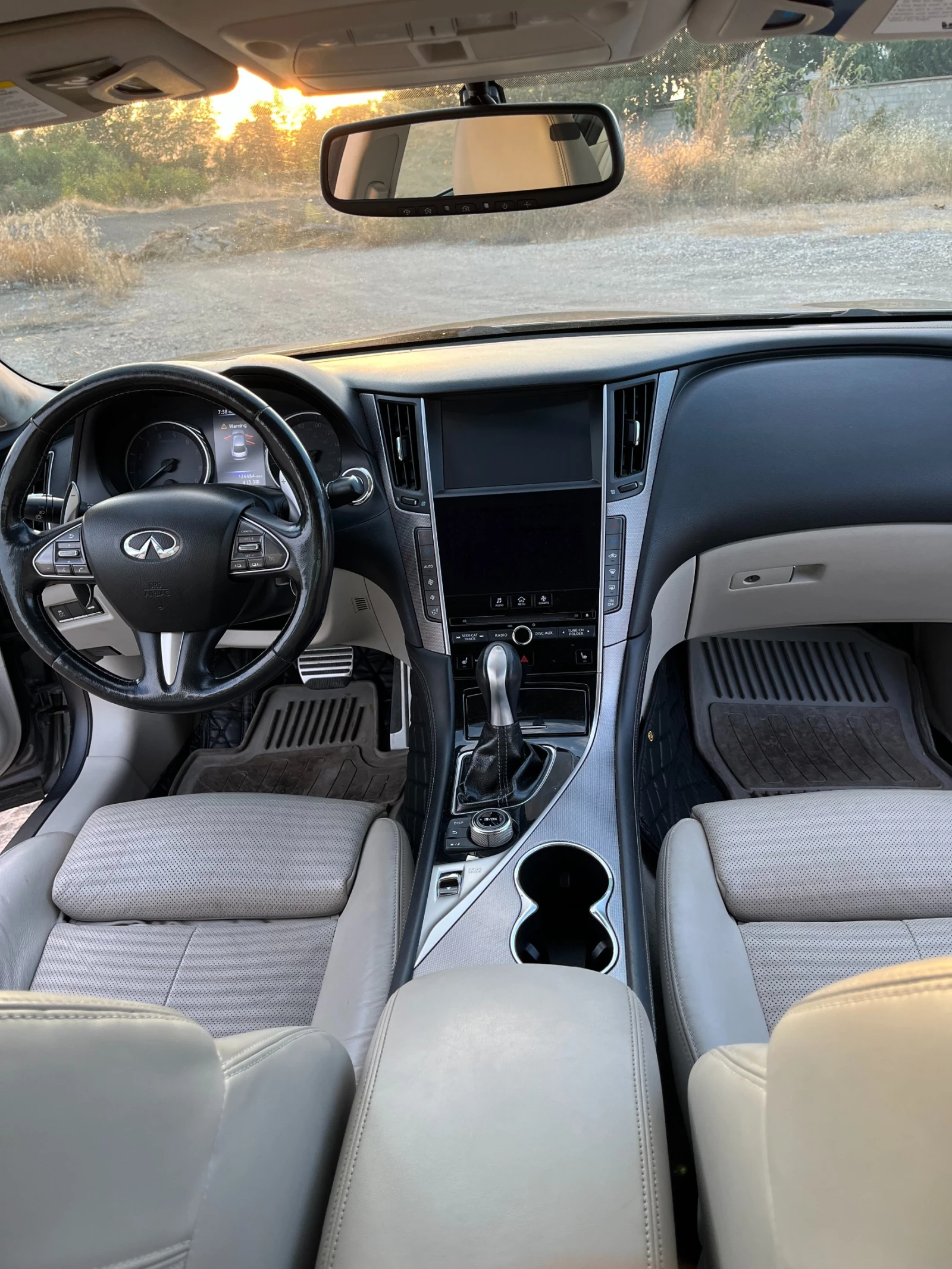 Infiniti Q50 AWD 3.7 S, снимка 10 - Автомобили и джипове - 55872498