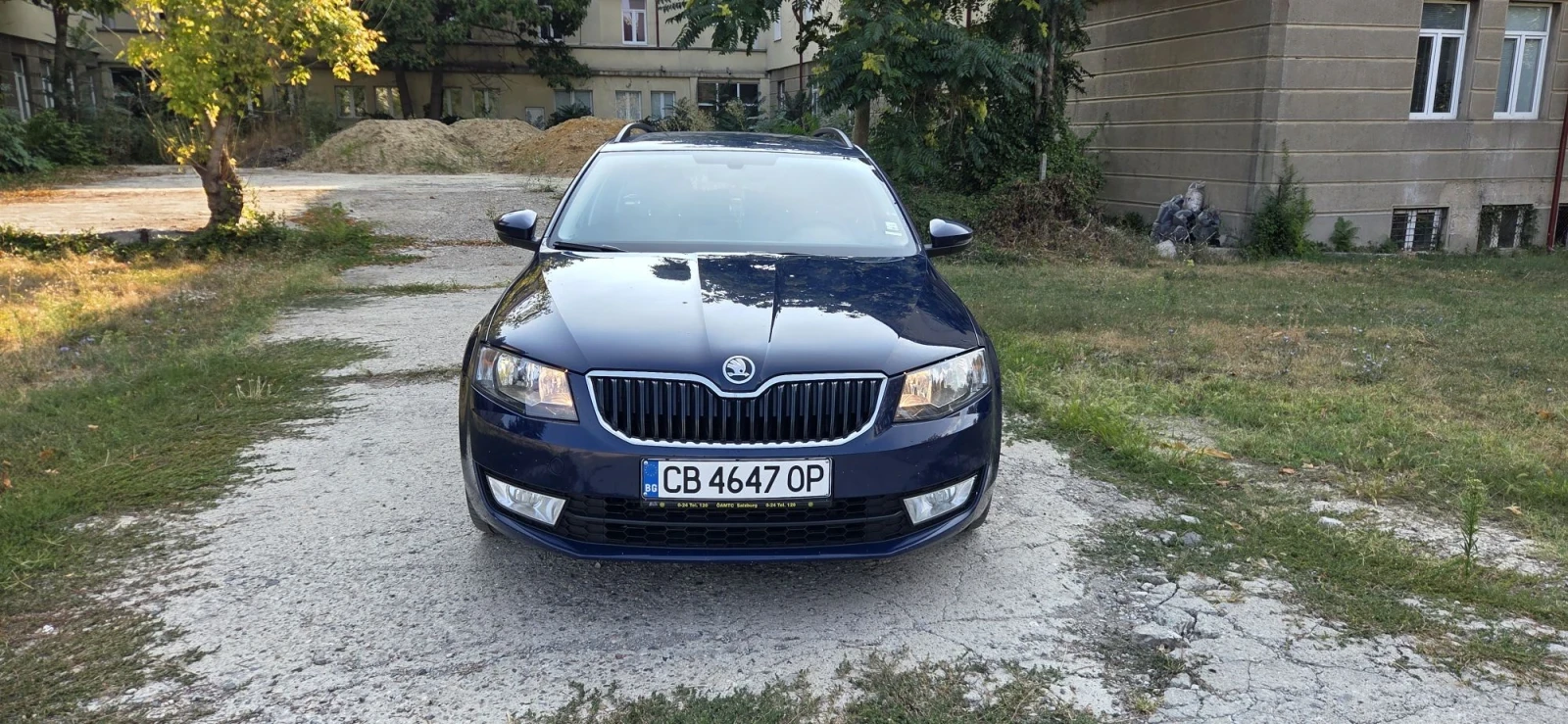 Skoda Octavia 1.6 TDI, снимка 6 - Автомобили и джипове - 55974287