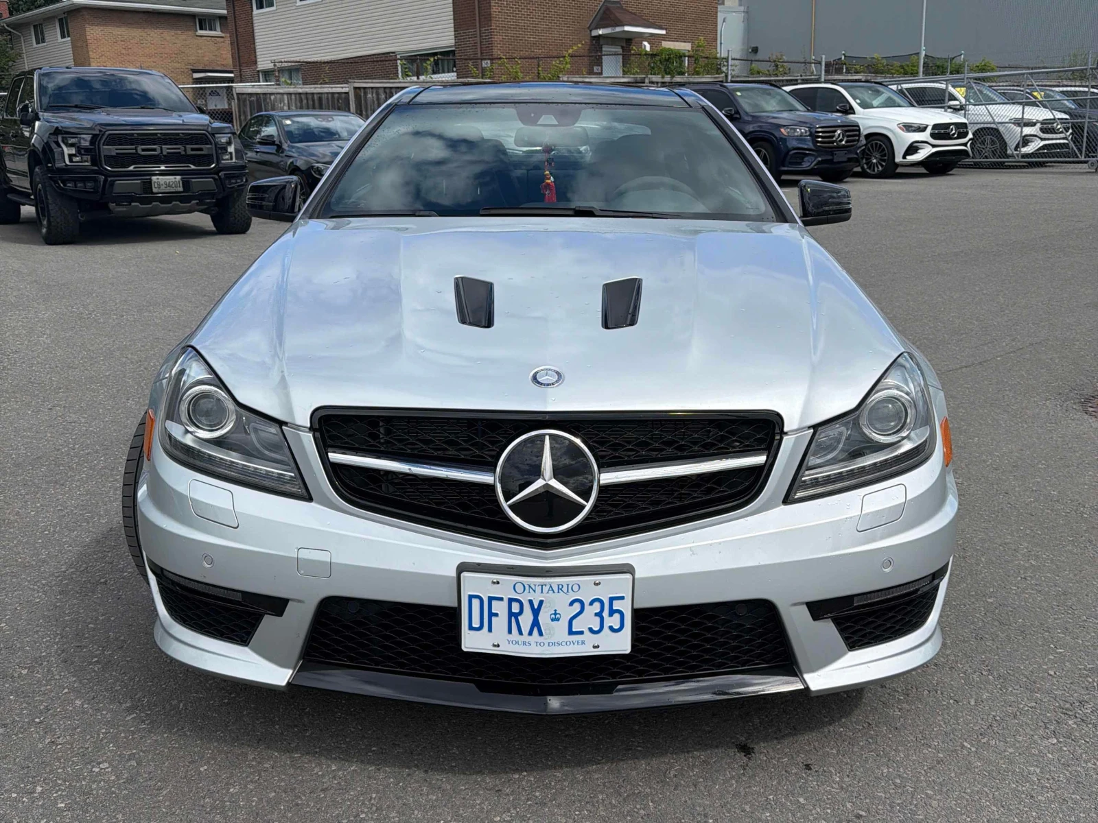 Mercedes-Benz C 63 AMG * CARFAX * БЕЗ ПЪРВОНАЧАЛНА ВНОСКА, снимка 6 - Автомобили и джипове - 55967450