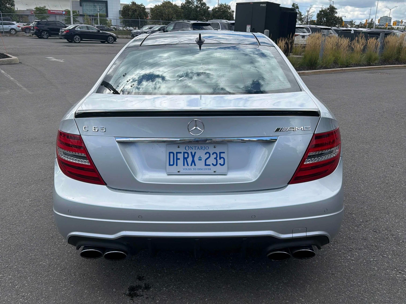 Mercedes-Benz C 63 AMG * CARFAX * БЕЗ ПЪРВОНАЧАЛНА ВНОСКА, снимка 4 - Автомобили и джипове - 55967450