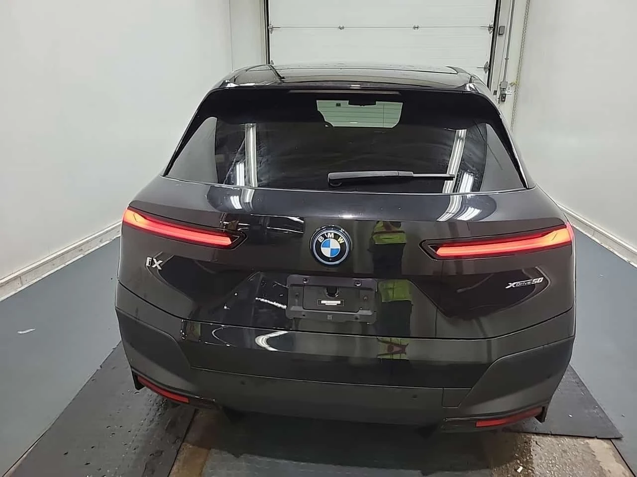 BMW iX / SOFT CLOSE / HARMAN / SKY LOUNGE / ���������� | Mobile.bg � ����������� 5