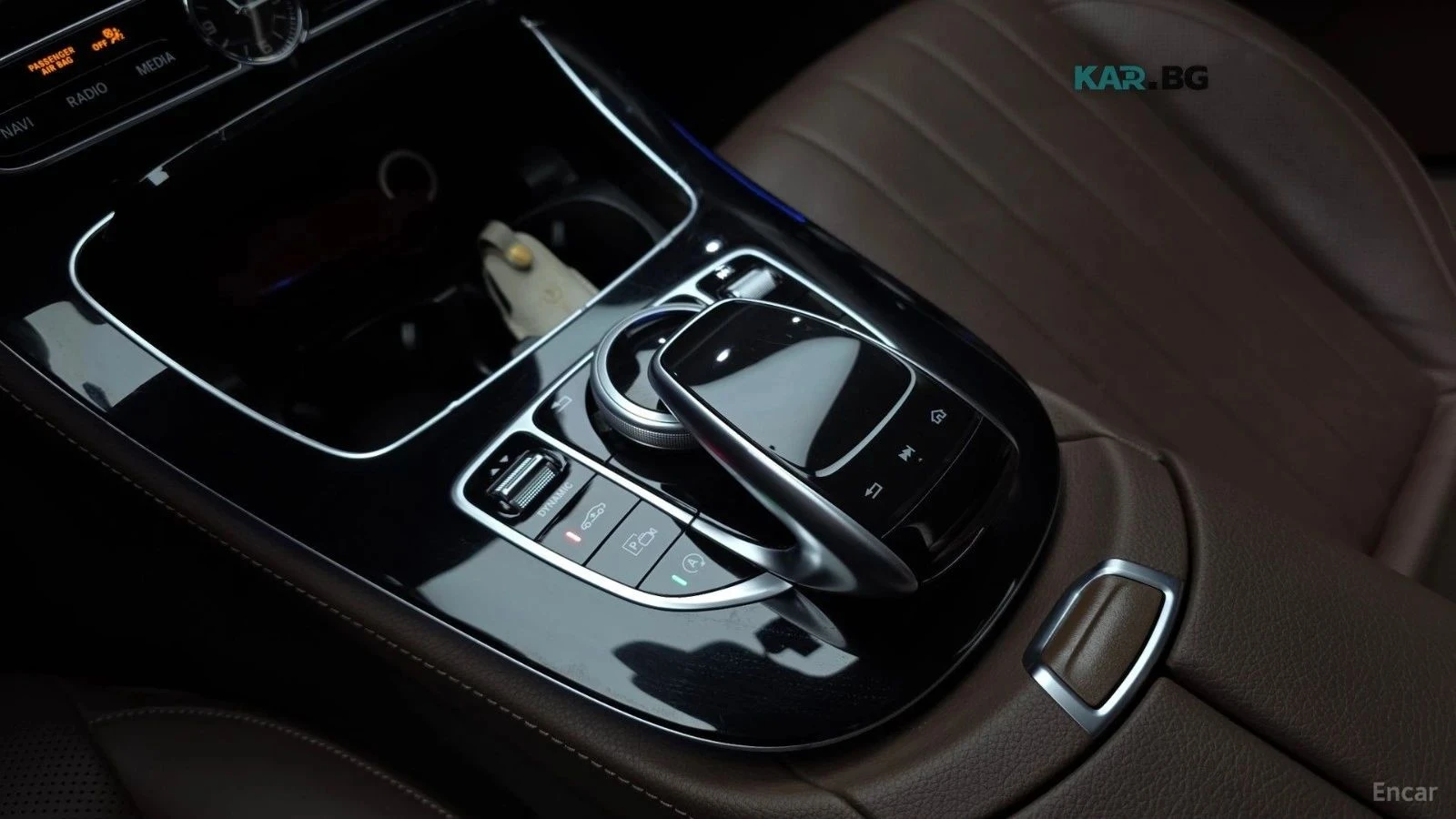 Mercedes-Benz E 400, снимка 15 - Автомобили и джипове - 56711012