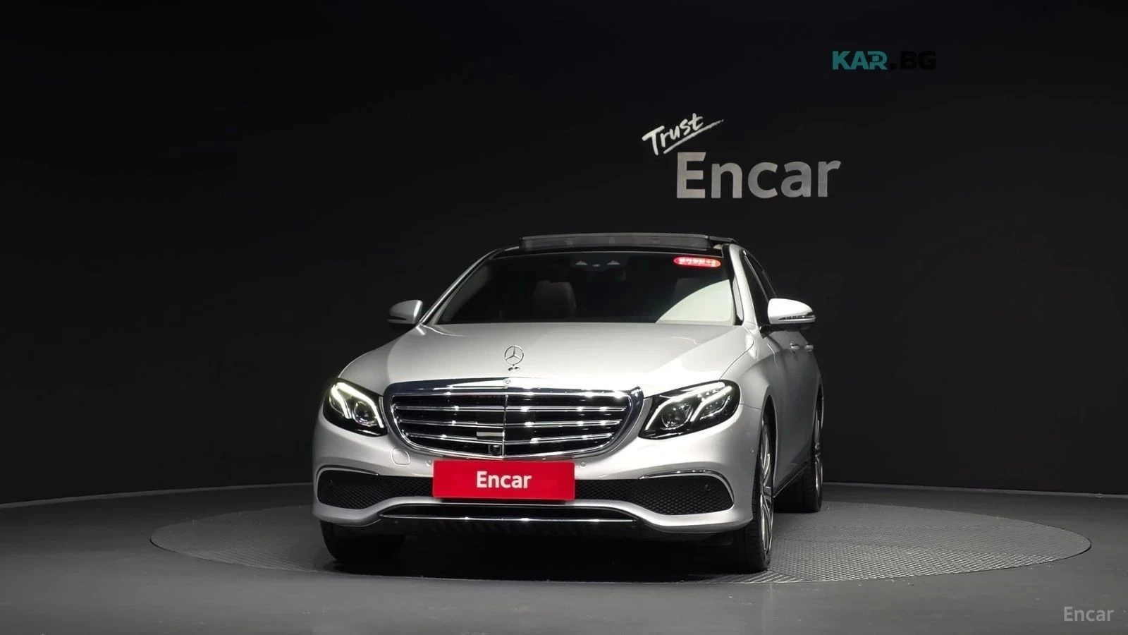 Mercedes-Benz E 400, снимка 3 - Автомобили и джипове - 56711012