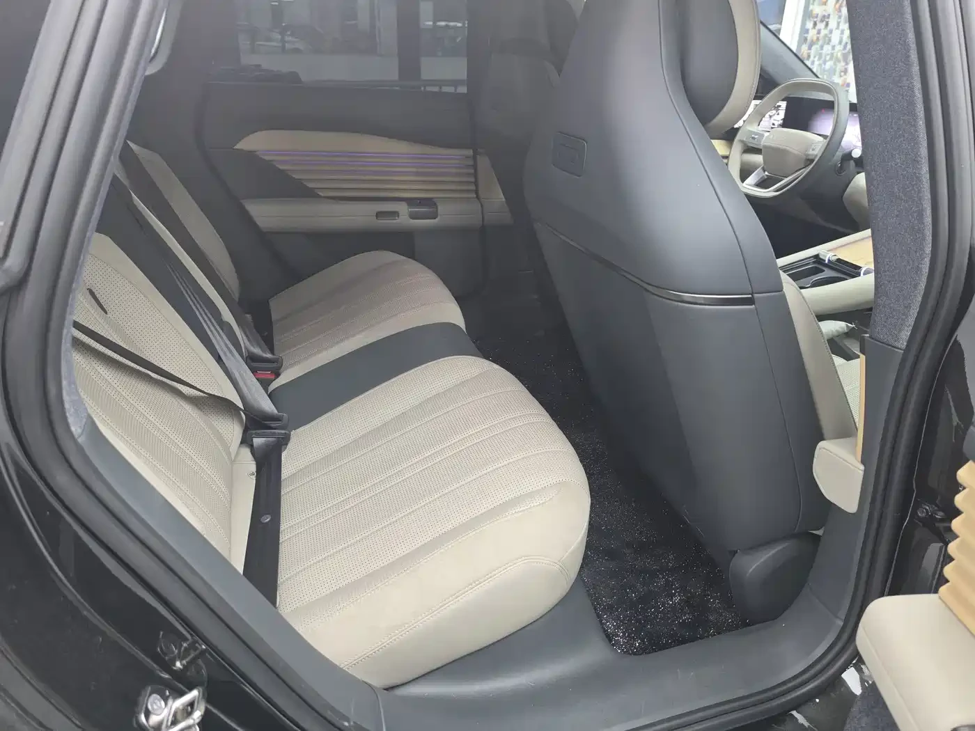 Audi E-Tron Sportback* 220kw* 2WD* Version, снимка 7 - Автомобили и джипове - 56730143