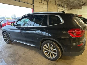 BMW X3 xDrive30i* Ambient* Carplay* Хедъп* Пано* Подгрев*, снимка 6