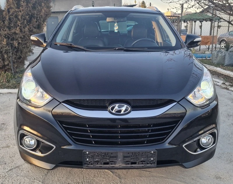 Hyundai IX35 2.0CRDI 4WD, снимка 14 - Автомобили и джипове - 44166706