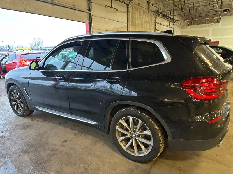 BMW X3 xDrive30i* Ambient* Carplay* Хедъп* Пано* Подгрев*, снимка 6 - Автомобили и джипове - 48500965