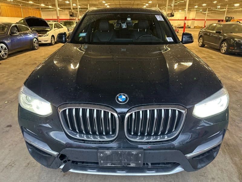 BMW X3 xDrive30i* Ambient* Carplay* Хедъп* Пано* Подгрев*, снимка 2 - Автомобили и джипове - 48500965